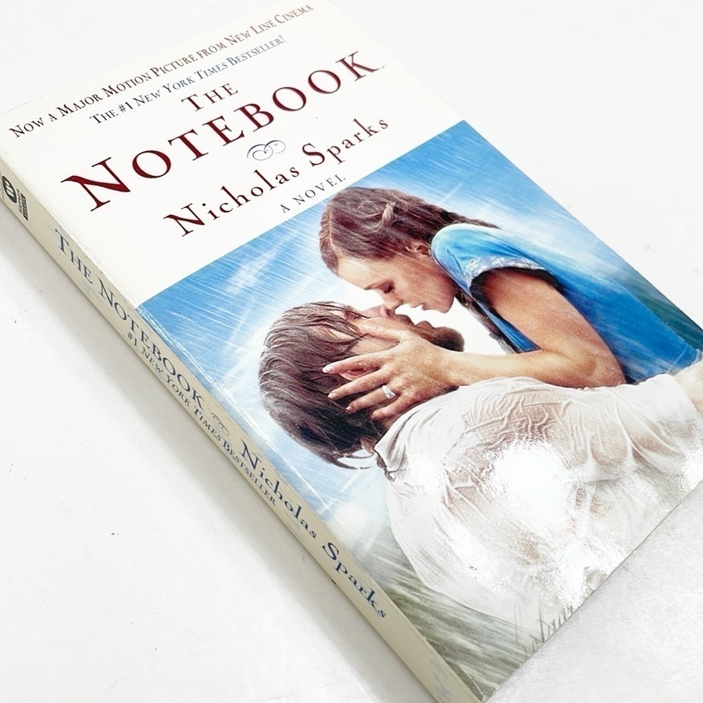 The Notebook by Nicholas Sparks paperback book